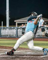 爱德华兹41+7杰伦格林28+6 森林狼送火箭五连败.